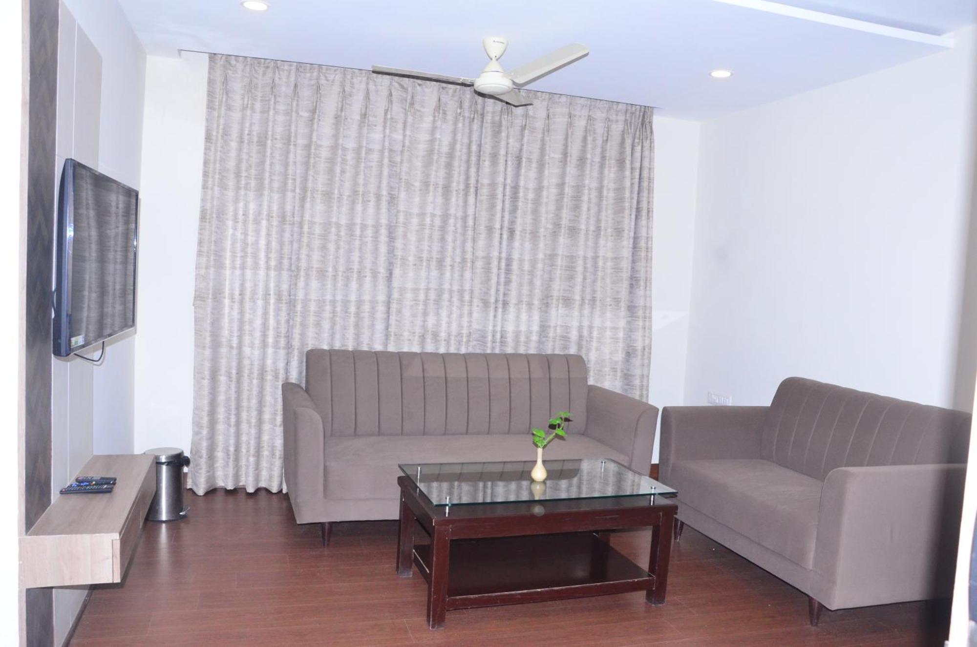 Hotel Nand Residency Ghazipur Exterior photo